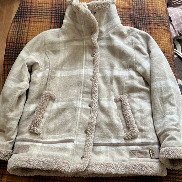 Koolaburra Jackets & Coats Uggs Koolaburra Coatjacket Cream Tan Colored Size Med Poshmark